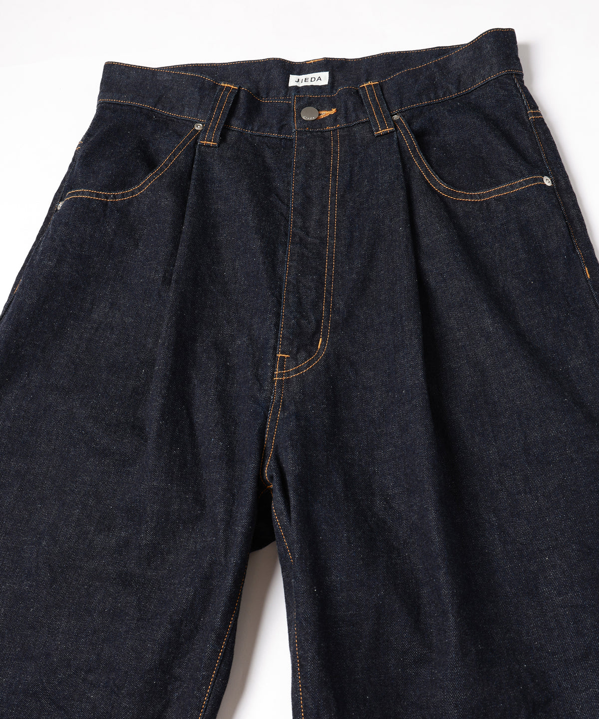 ONE TUCK DENIM PANTS
