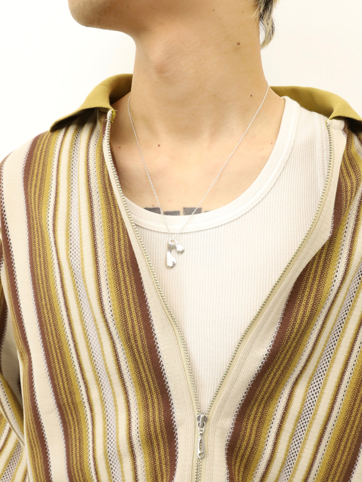 925 SILVER J NECKLACE