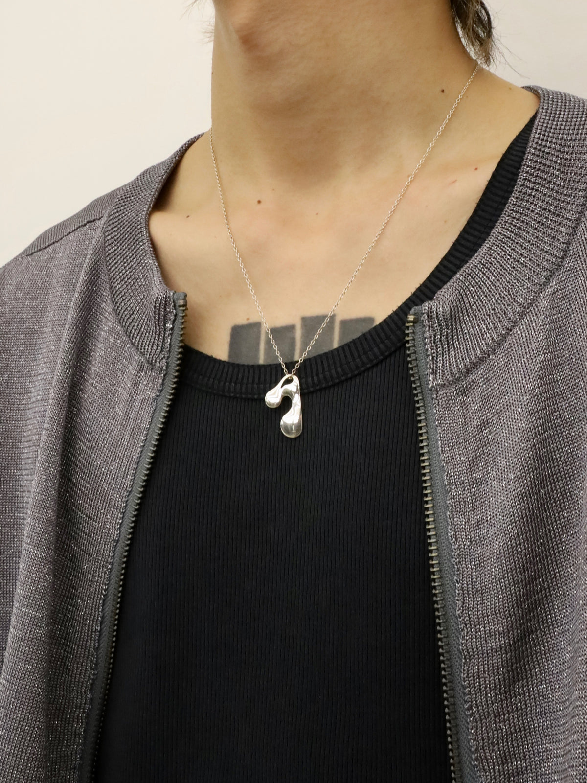 925 SILVER J NECKLACE