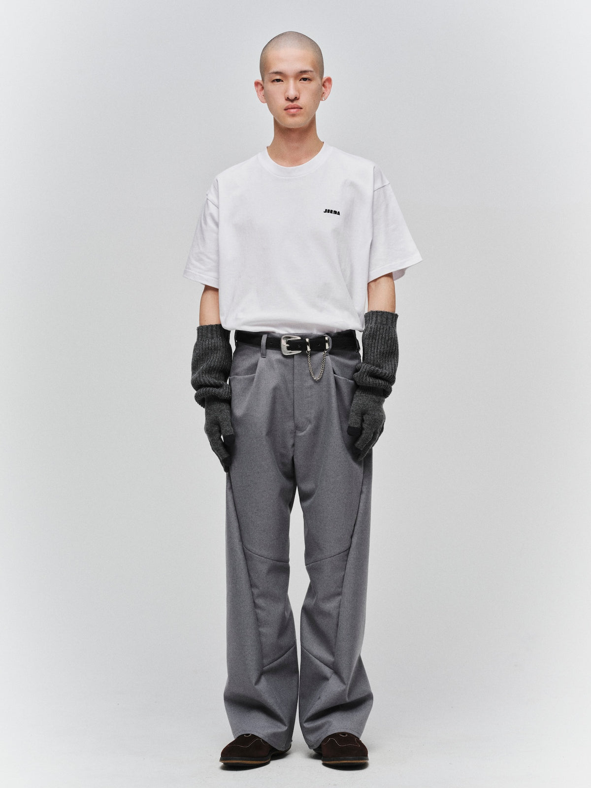 LOOSE GLOVES