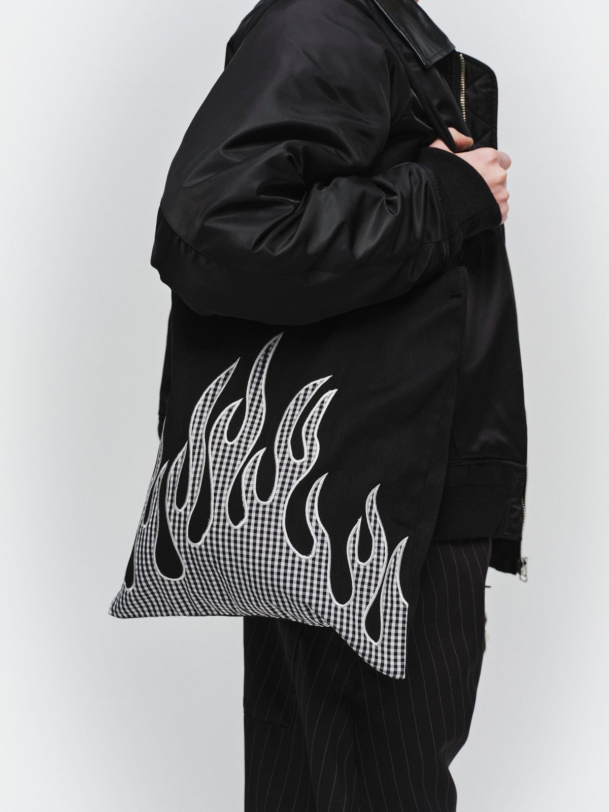 FLAME PATTERN TOTE BAG