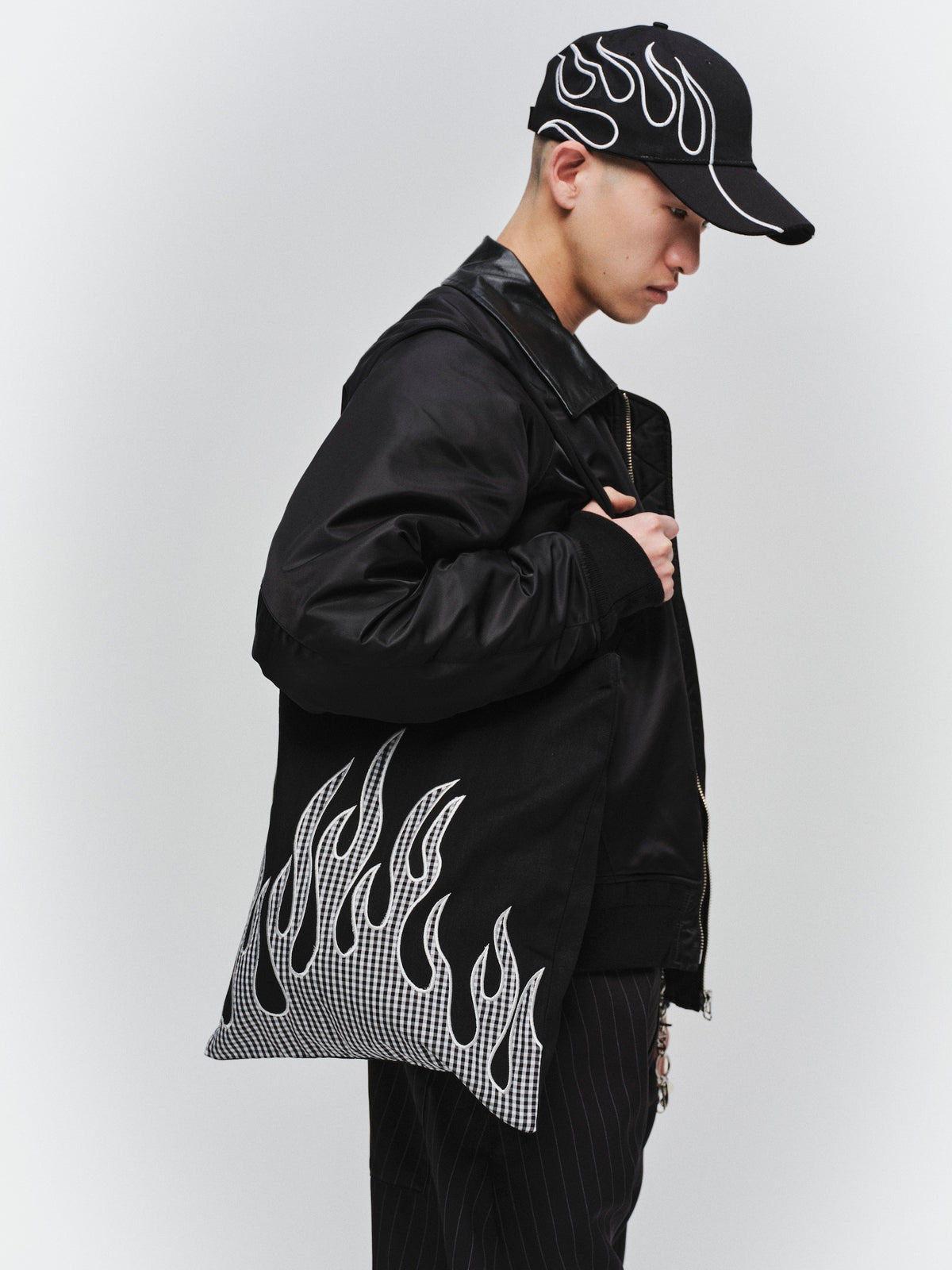 FLAME PATTERN TOTE BAG