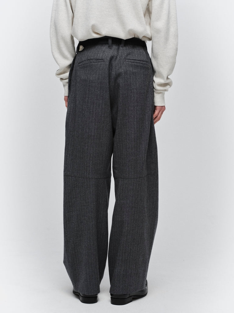DRAPING TUCK SLACKS