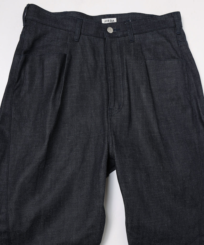 ENGINEERED DRAPING FLARE DENIM PANTS