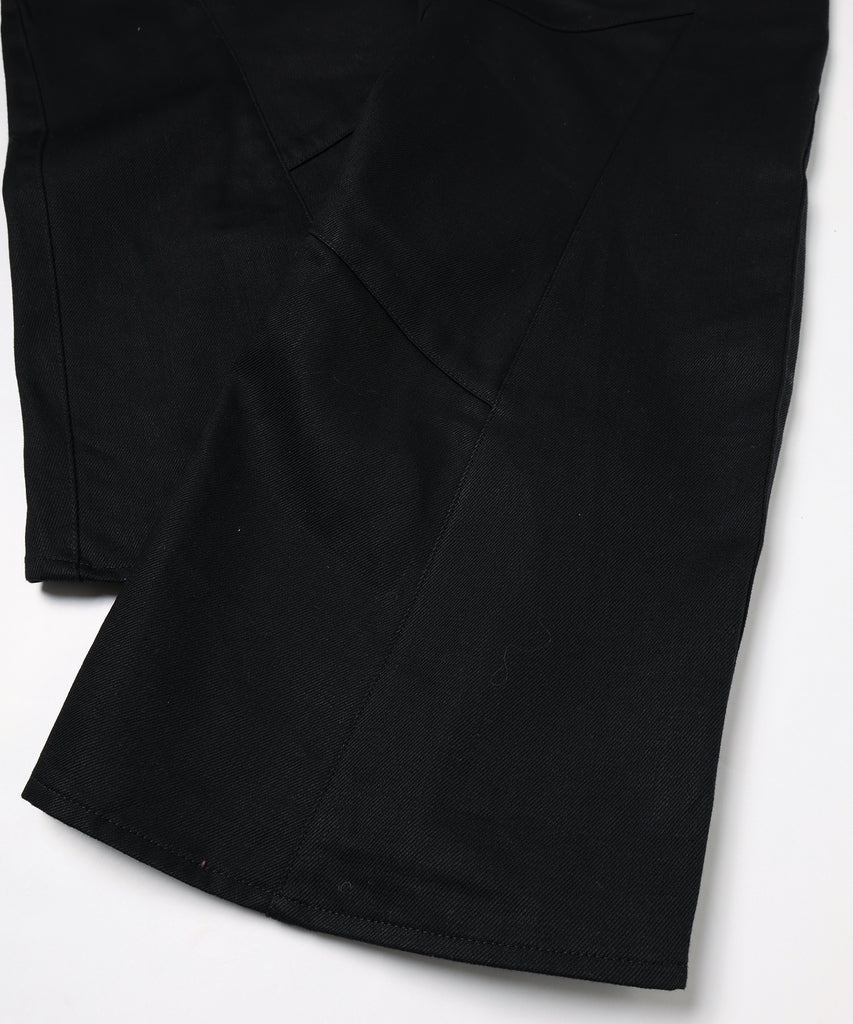 ENGINEERED DRAPING FLARE DENIM PANTS