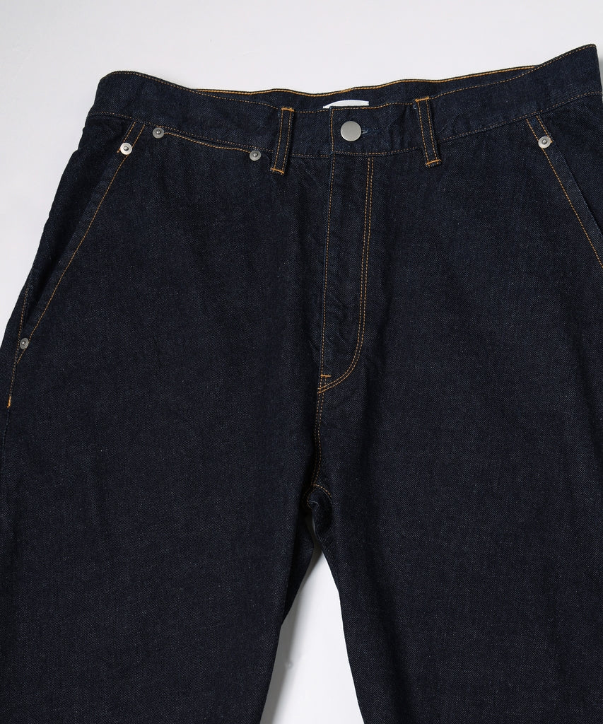3D CUTTING DENIM PANTS