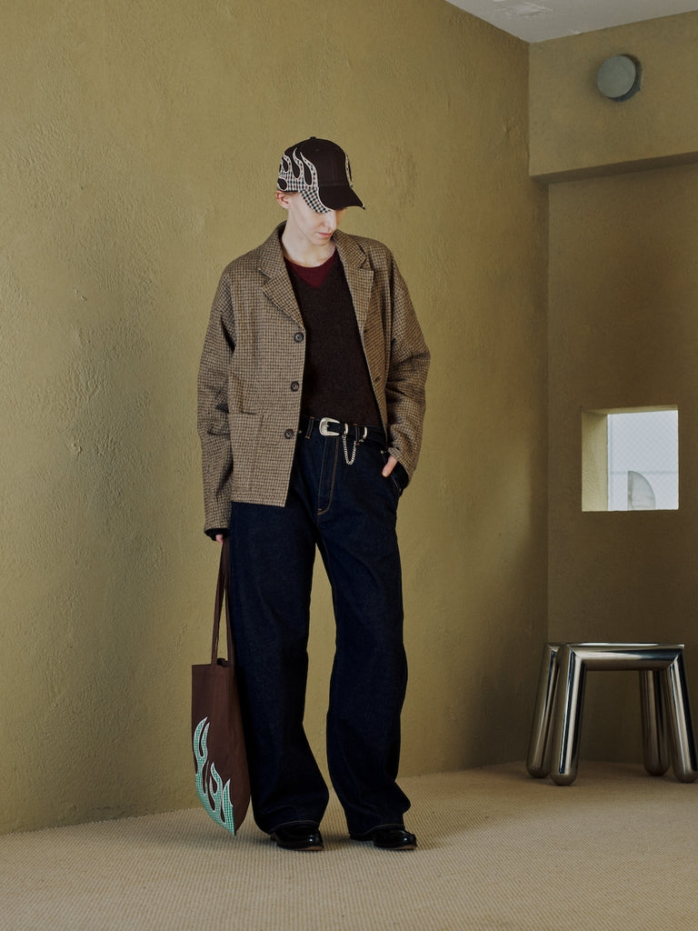 3D CUTTING DENIM PANTS