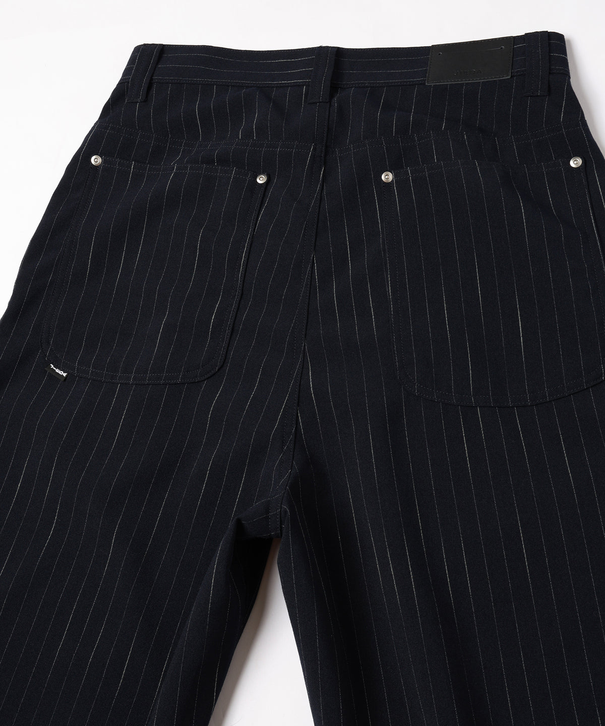 STRIPE WIDE ONE TUCK PANTS