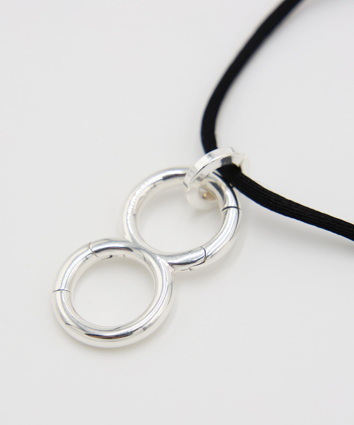 OCTO NECKLACE