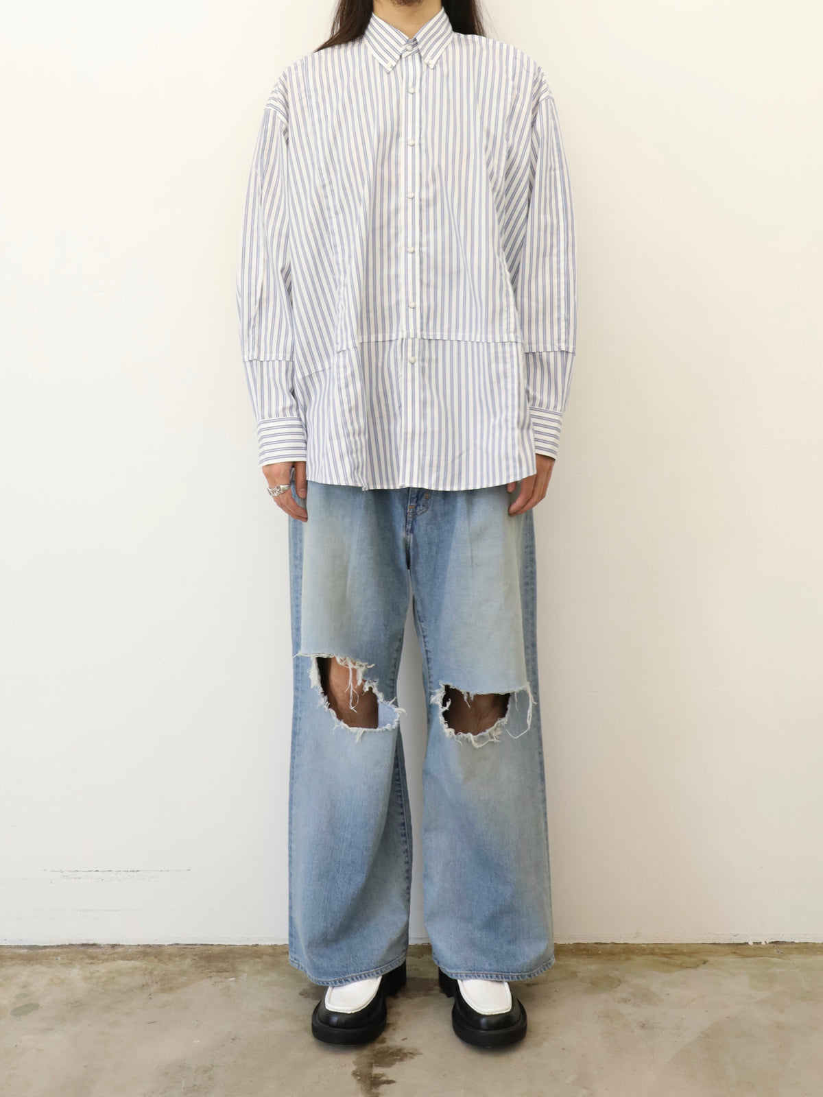 LEATHER LOAFERS