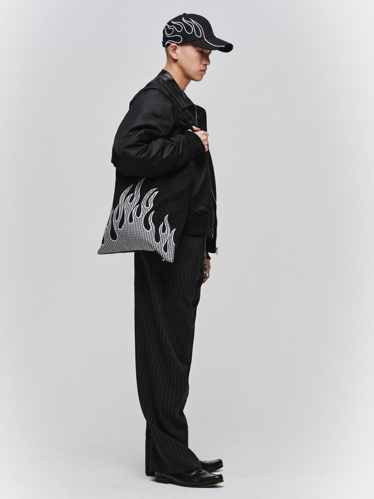 FLAME PATTERN TOTE BAG