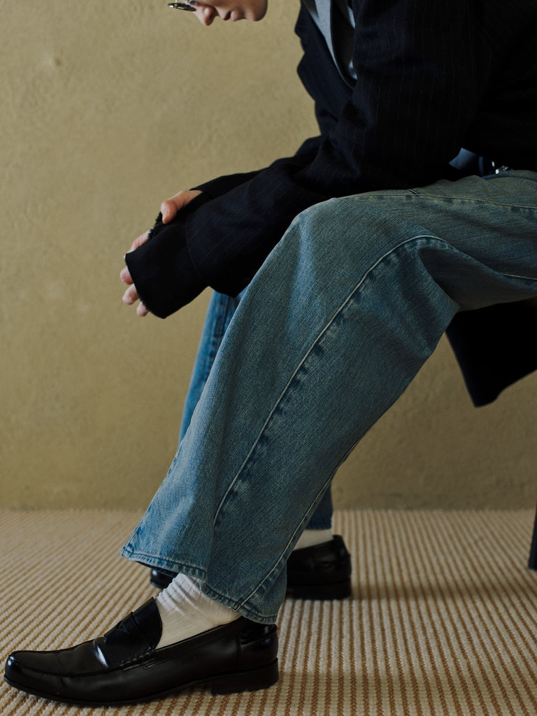 USED WASH ENGINEERED DRAPED FLARE DENIM PANTS