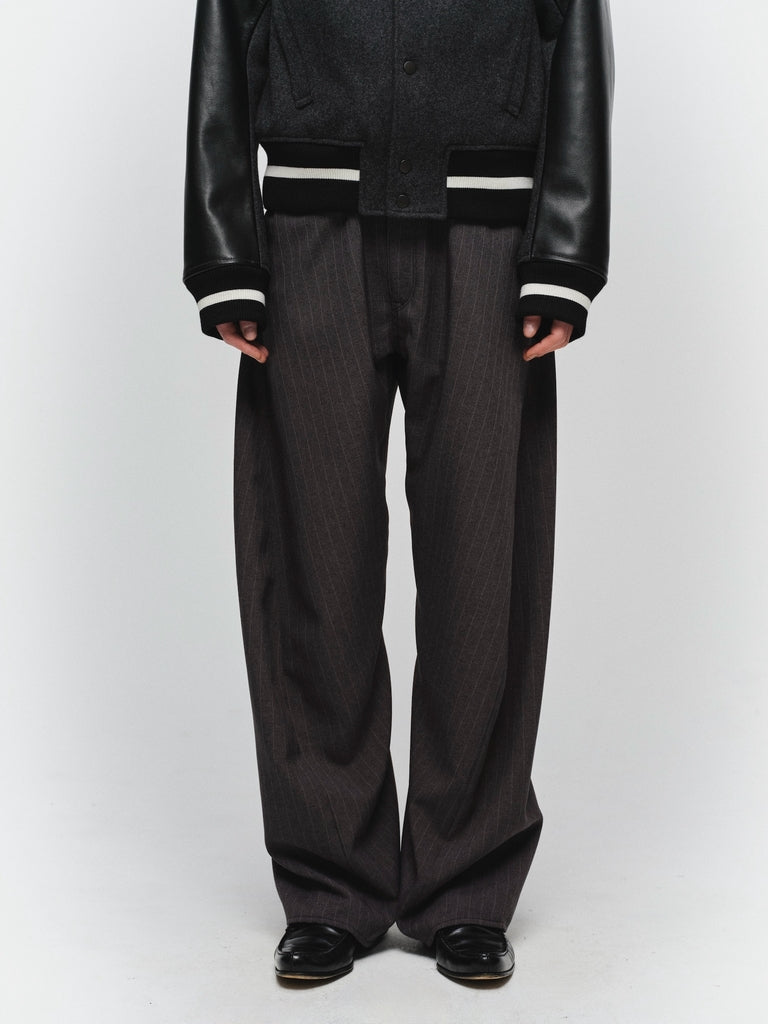 3D STRIPE CUTTING PANTS
