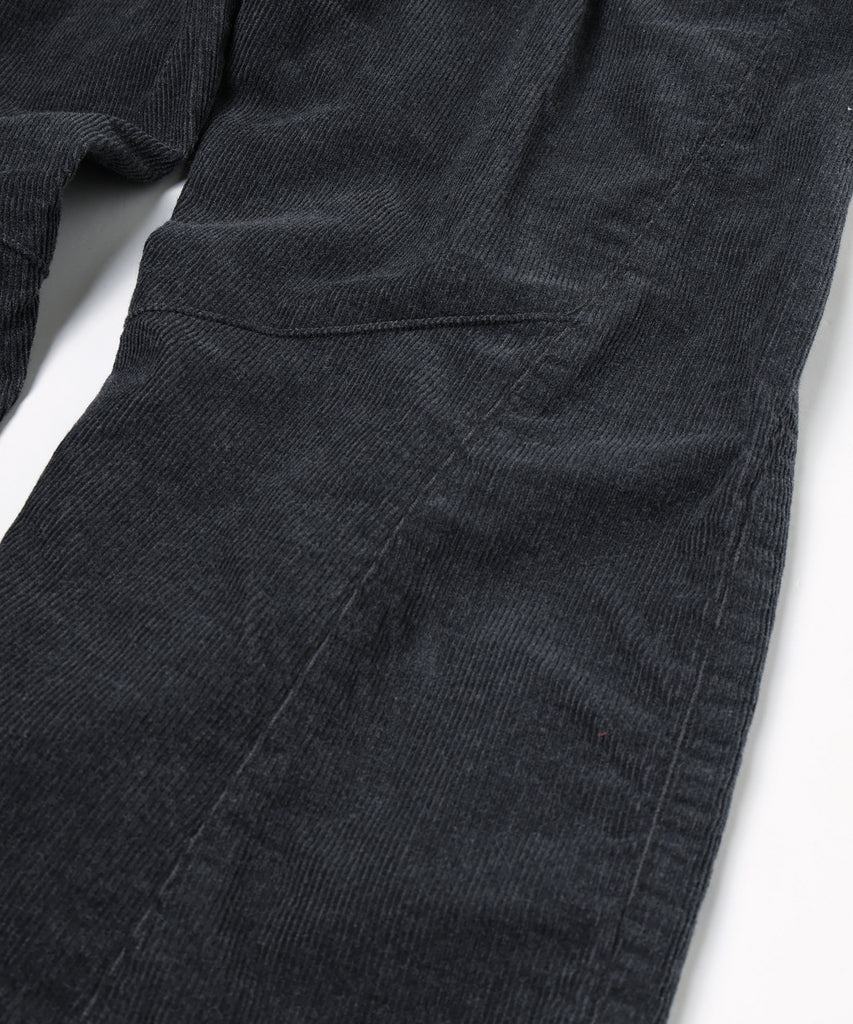 ENGINEERED DRAPING FLARE CORDUROY PANTS