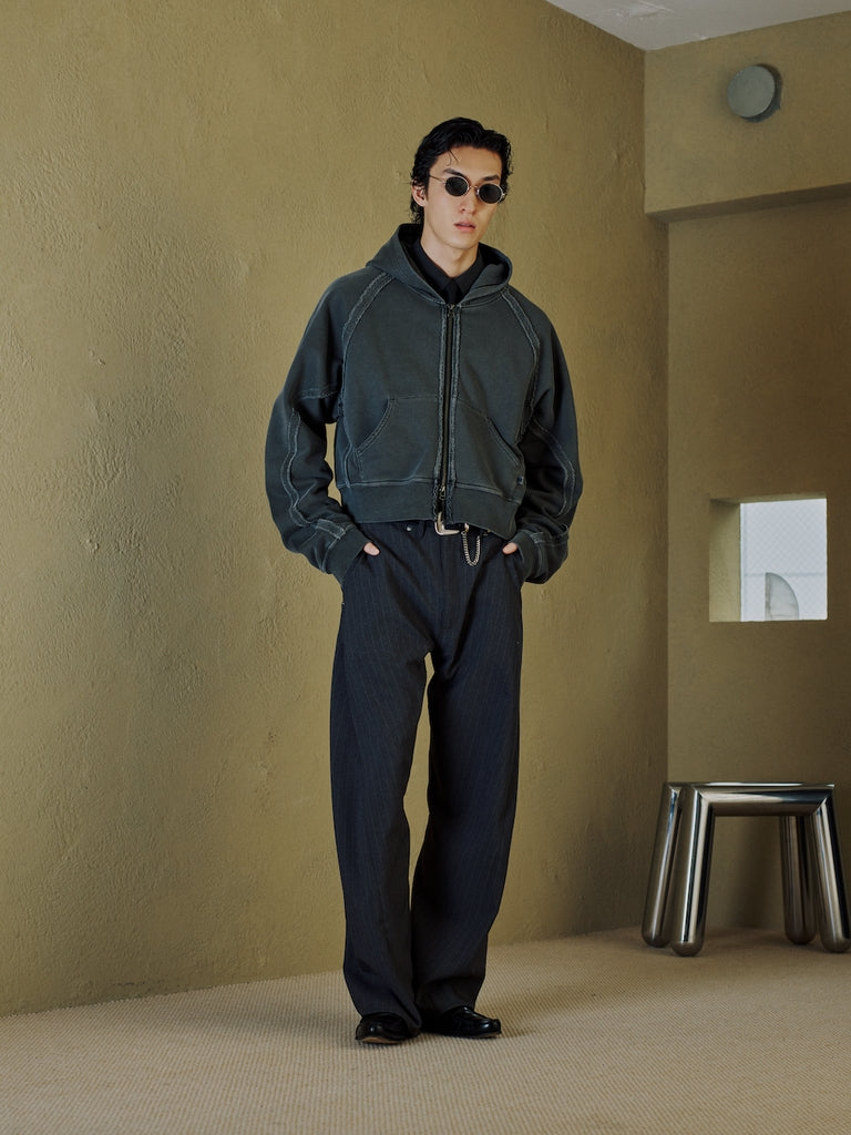 3D STRIPE CUTTING PANTS