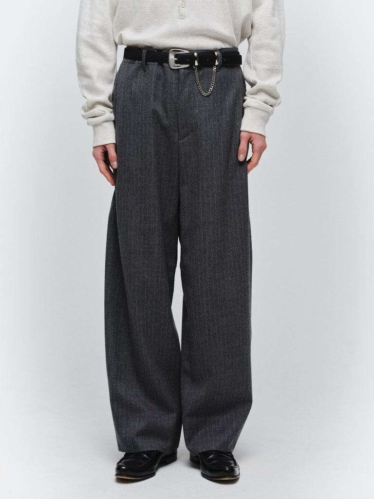 DRAPING TUCK SLACKS